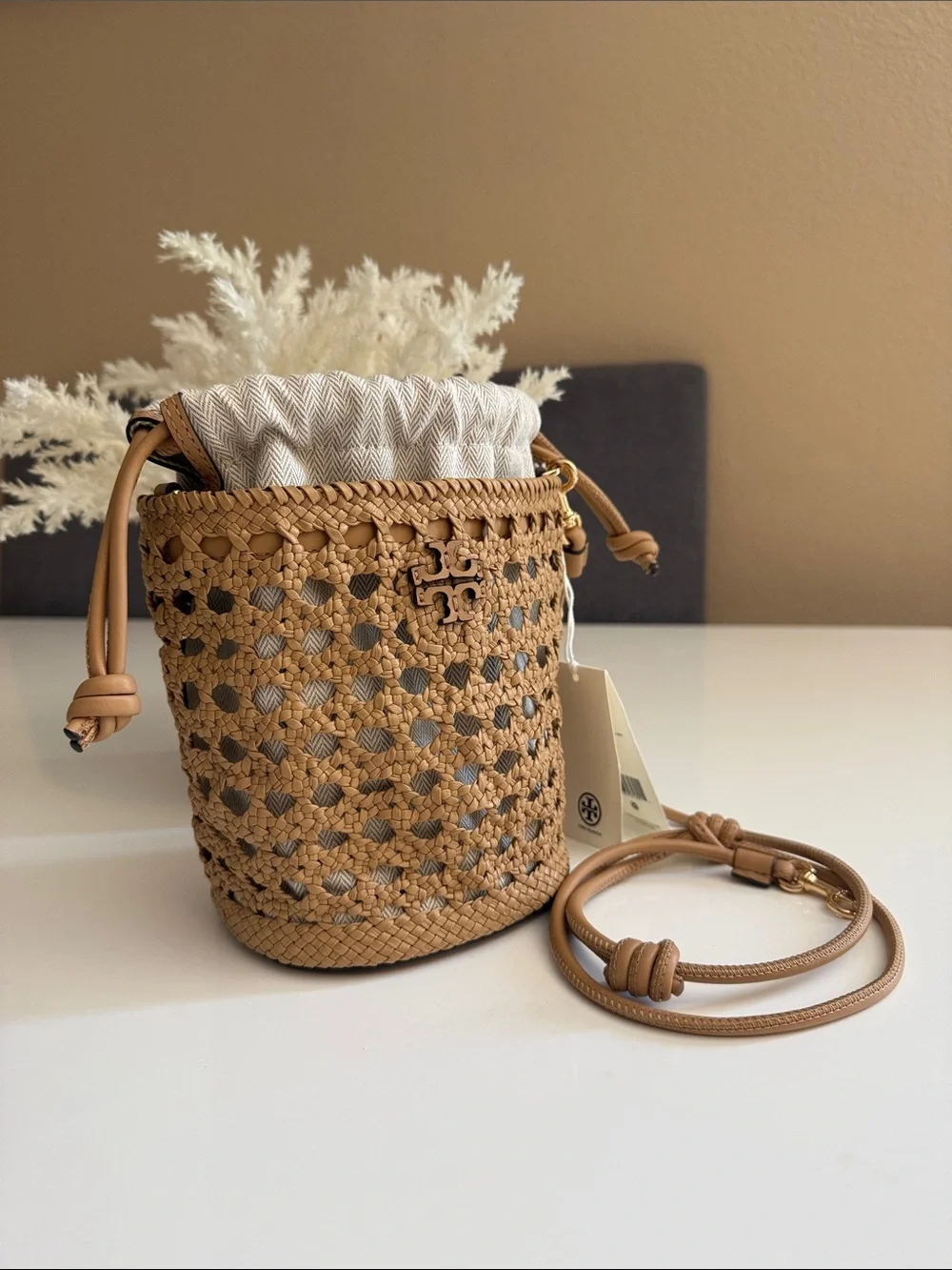 Tory Burch Woven Leather Bucket Bag in Honeycomb Tan NWT $450